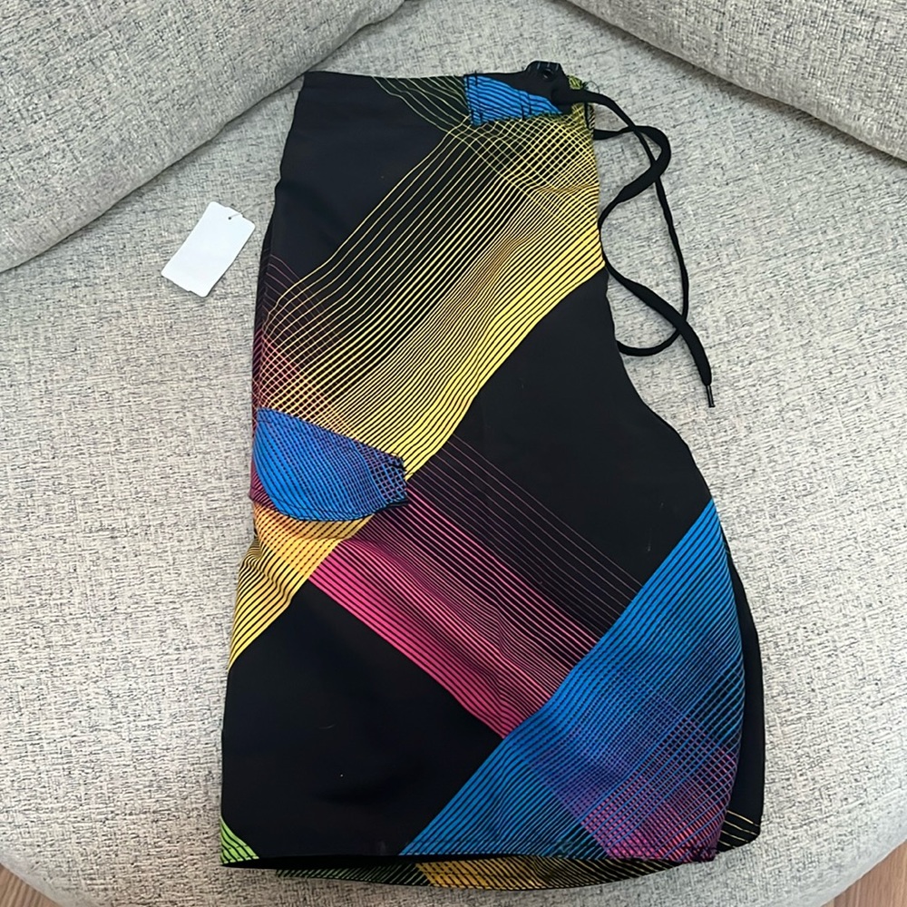 NWT RS Surf Bathing Suit Trunks
